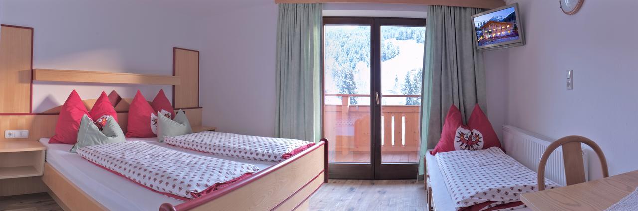 Pension Aloisia Scheffau am Wilden Kaiser Bagian luar foto